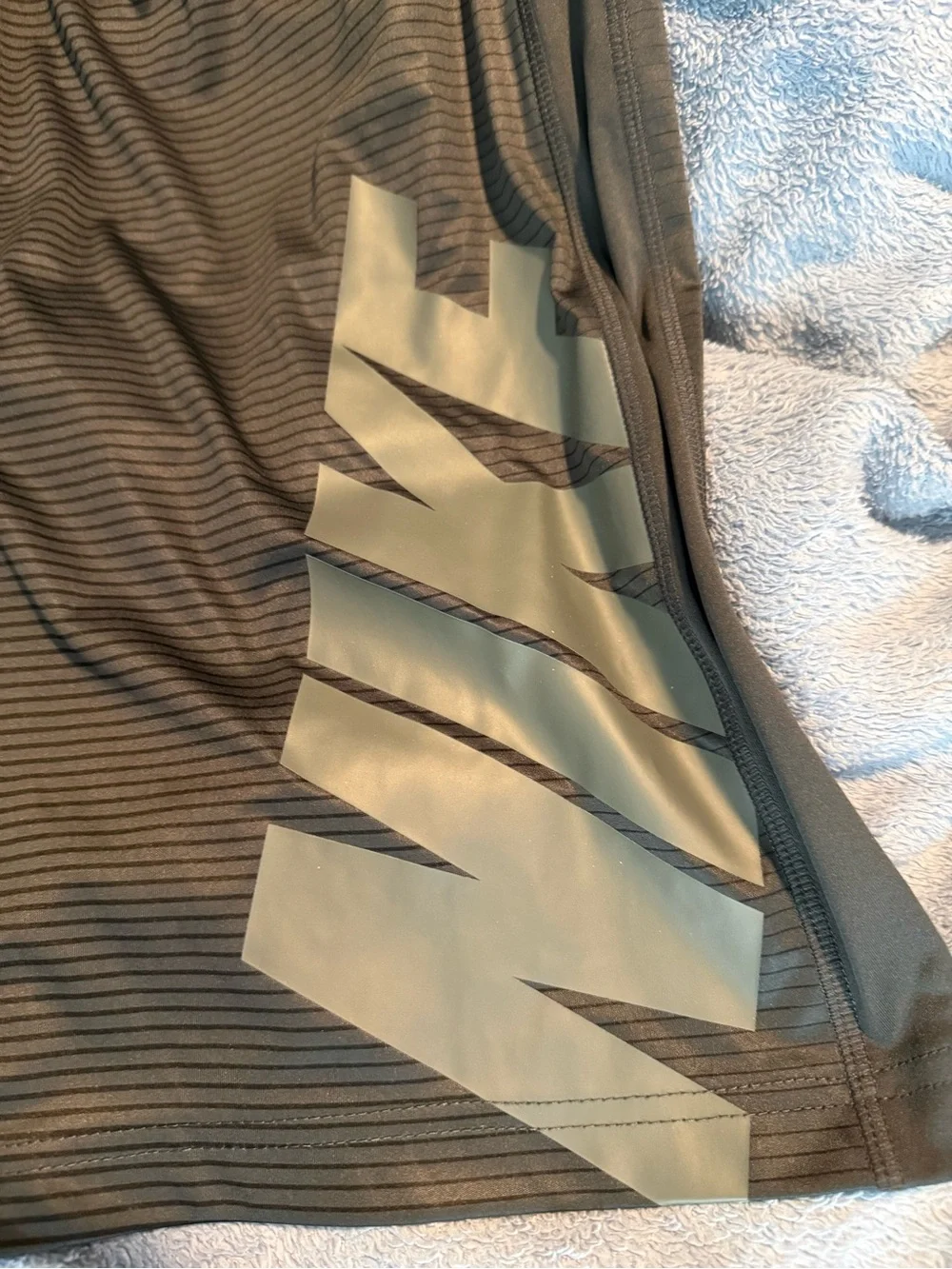 Nike Black Dri-FIT Performance Shorts with grey logo xxl new